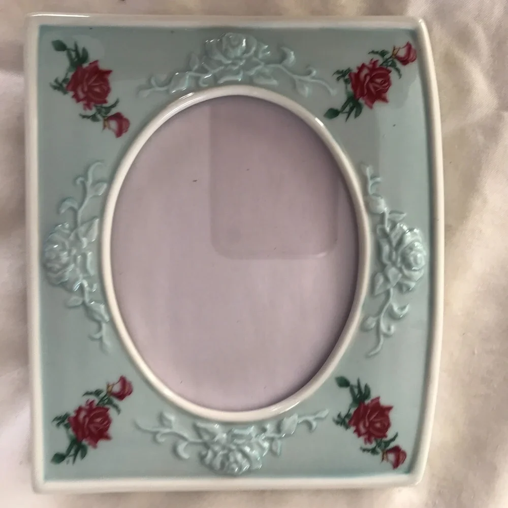 Avon Birthday 2007 President's Club PC, Picture Frames, Set of 3, Porcelain